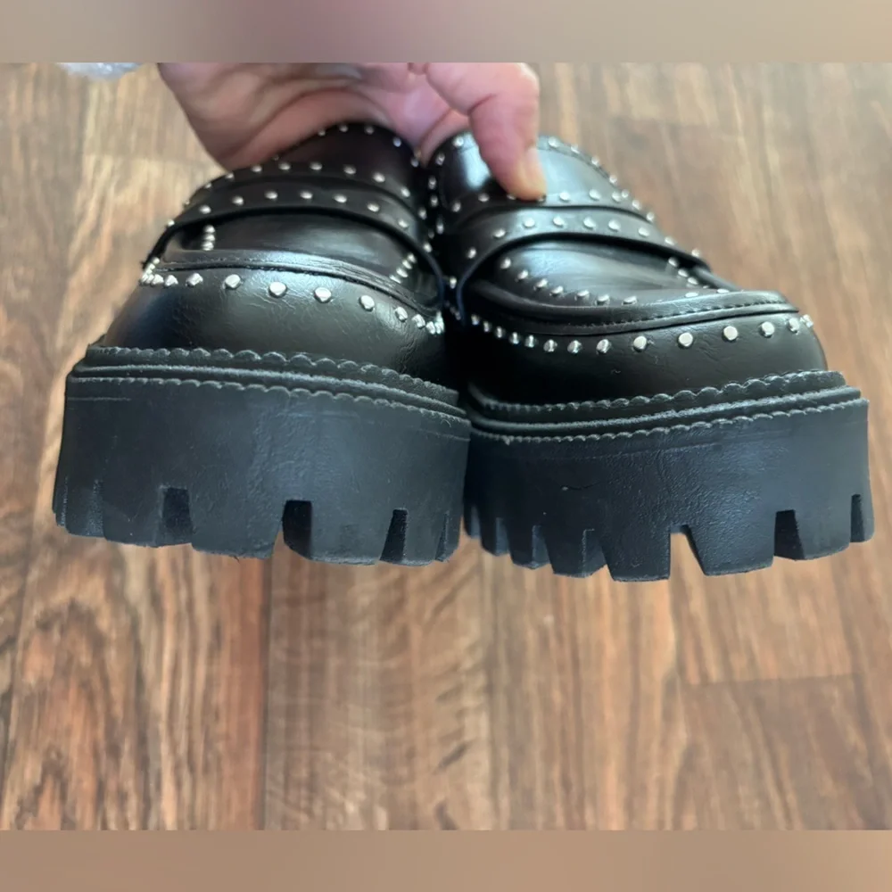 DV Dolce Vita Women's Landun Lug Sole Platform Loafers - Picture 7 of 14